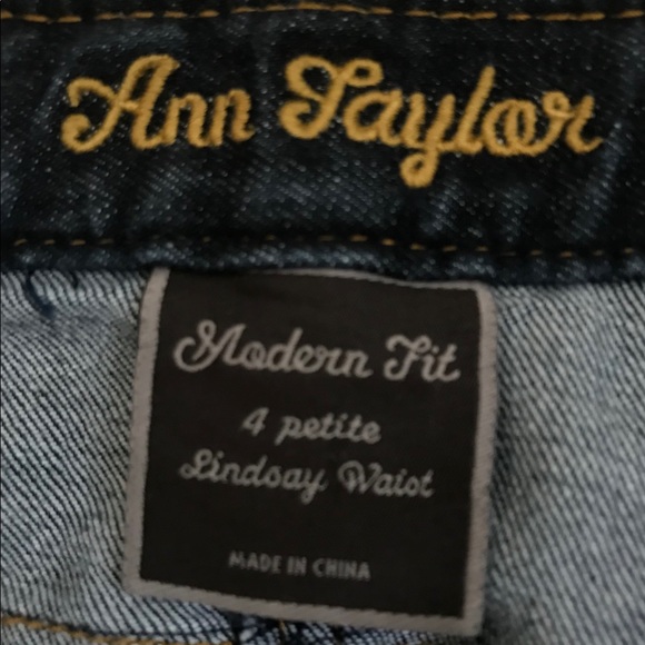 ANN TAYLOR PETITE JEAN CAPRIS - Picture 6 of 6